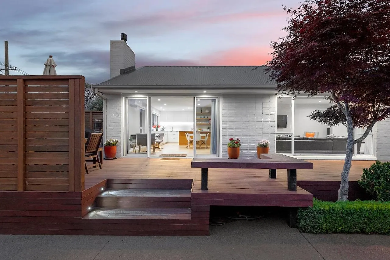 Holiday home Family-Friendly, Home & Garden, 4Br, By Airport, Free Parking Christchurch New Zealand